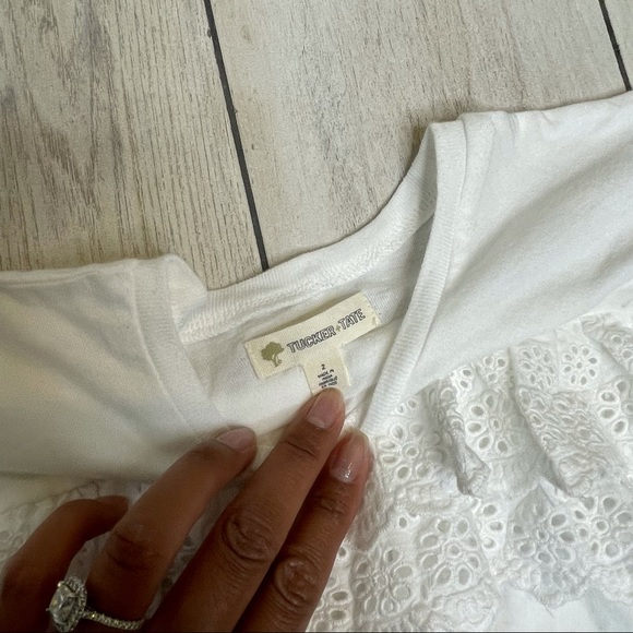 TUCKER & TATE White Ruffle Blouse - Picture 4 of 6